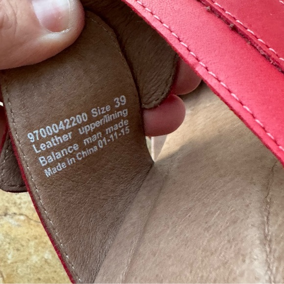 Dansko poppy red Jessie leather strappy wedge comfort sandals size 39 US 8.5-9 - Picture 5 of 6